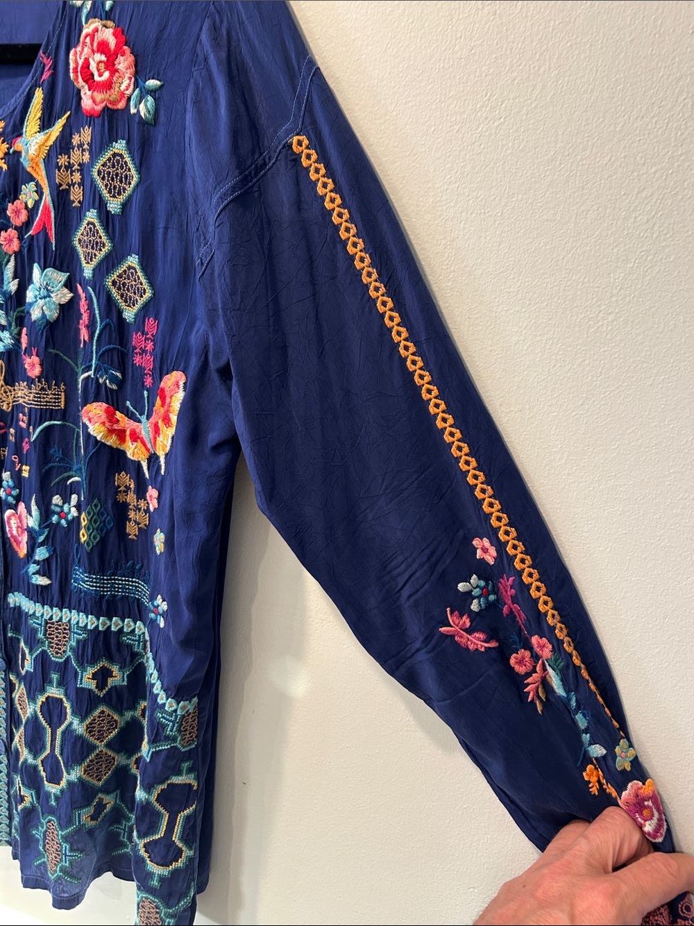 Johnny Was Navy Embroidered Floral & Bird Tunic - Picture 4 of 6